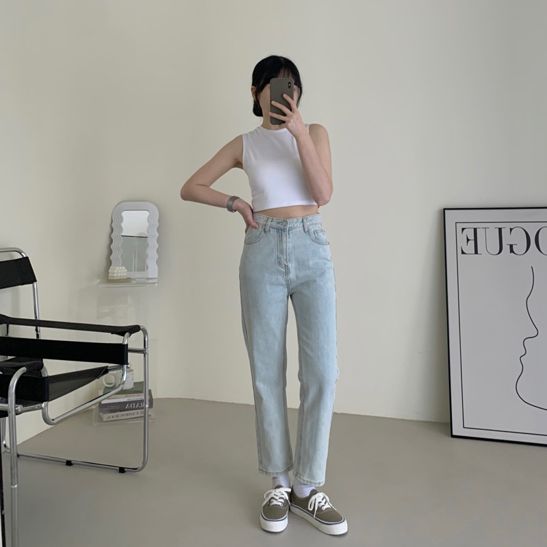 A pair of straight jeans with a good fit that you won’t want to miss (2colors)